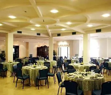 Genoardo Park Hotel 4*